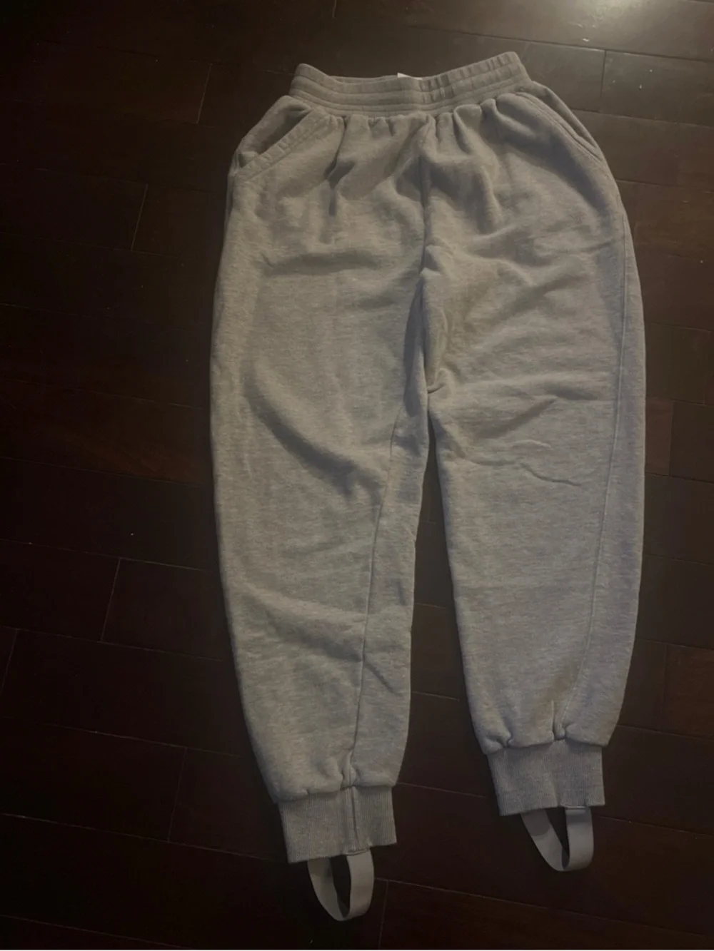Women’s Vintage Puma Grey Fleece Jogger Pants - Picture 7 of 7